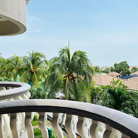 Glory Beach Resort Own Port Dickson Luaran gambar